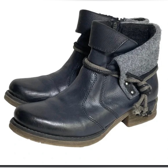 Rieker Stylish Black and Gray Women's Ankle Boots - Picture 1 of 12